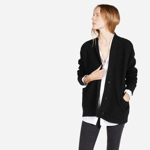 Everlane The Chunky Wool Cardigan in Black